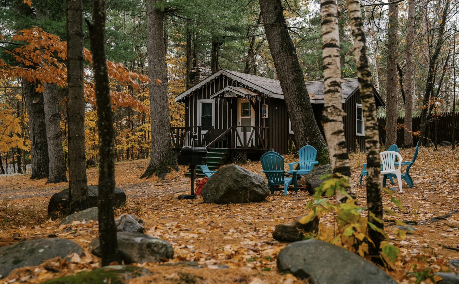 Transitioning Your Tiny Home for Fall: Tips for a Cozy and Comfortable Season